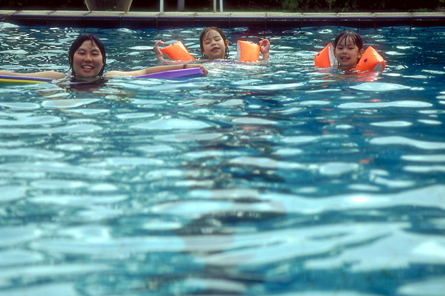 mei, coco, and kimber, a threesome at the deep end