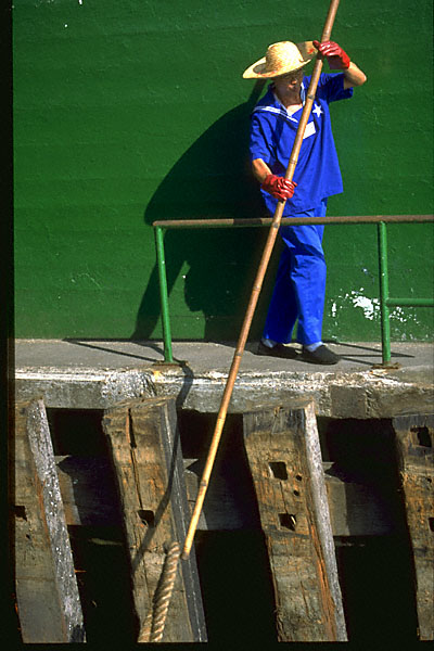 star ferry ferryman with pole