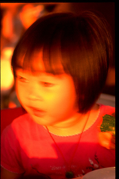 wong oi yin headshot with warm sunset light